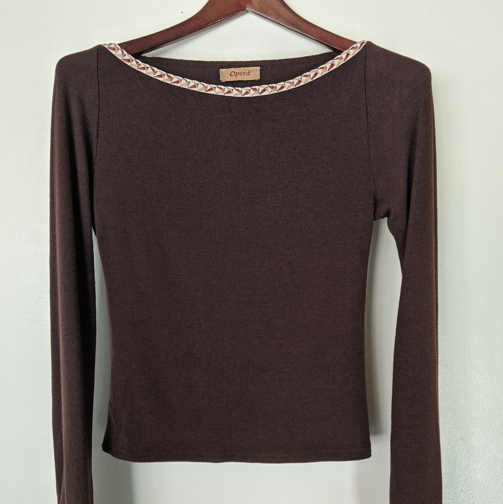 Opera Italian brand brown top size medium
